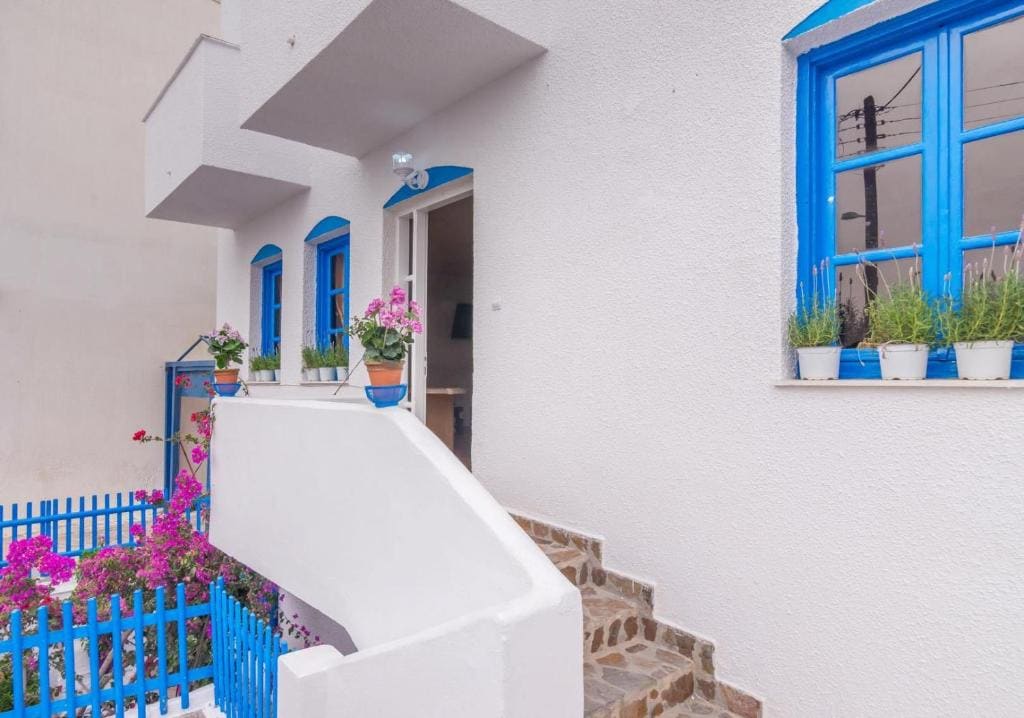 Milos Inn - View 5