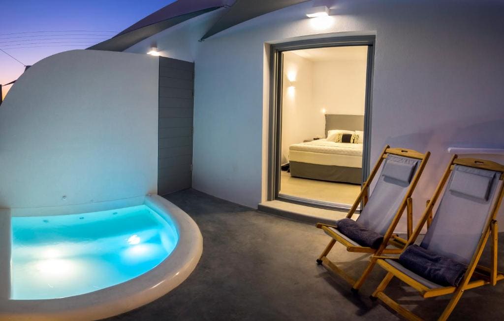 Oro Suites - View 6
