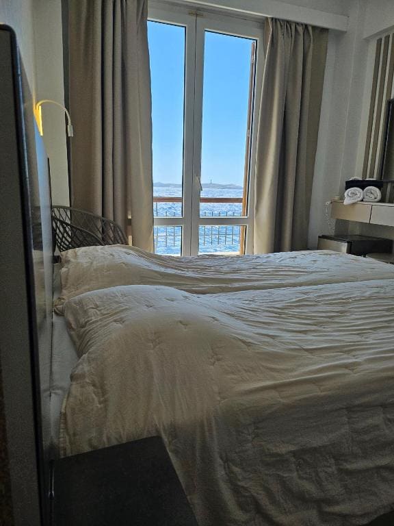 Nisaki Hotel & Elite Suites - View 3