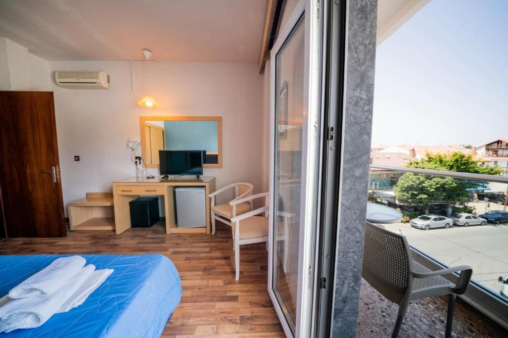 Hotel Olympion - View 3