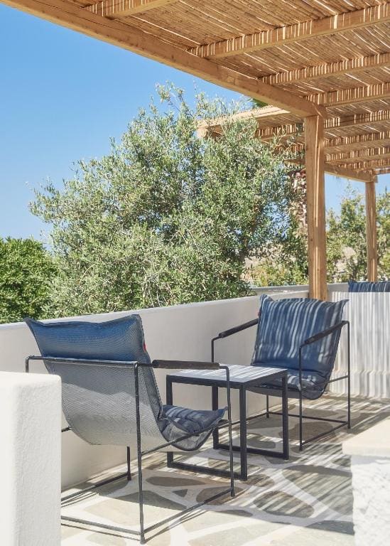 Omilos Beachfront House — главное фото