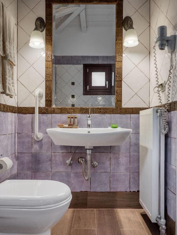 Ostra Menalon Luxury Suites - View 5