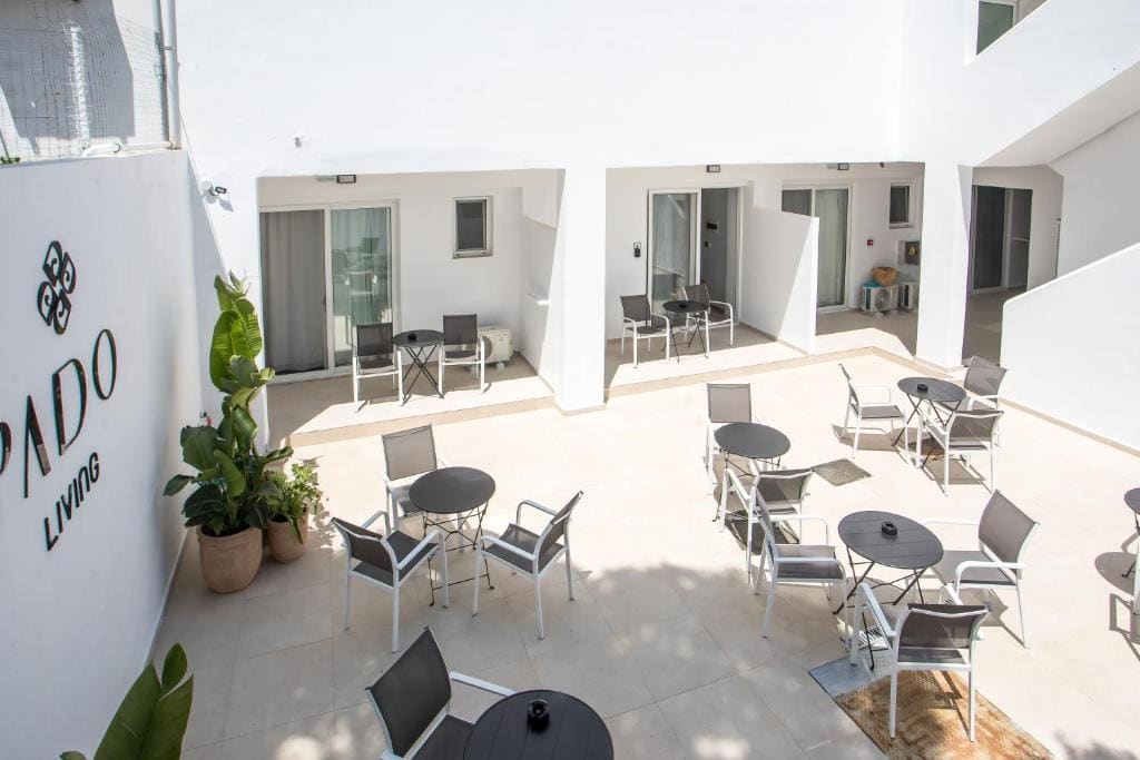 Pado Living - Main view