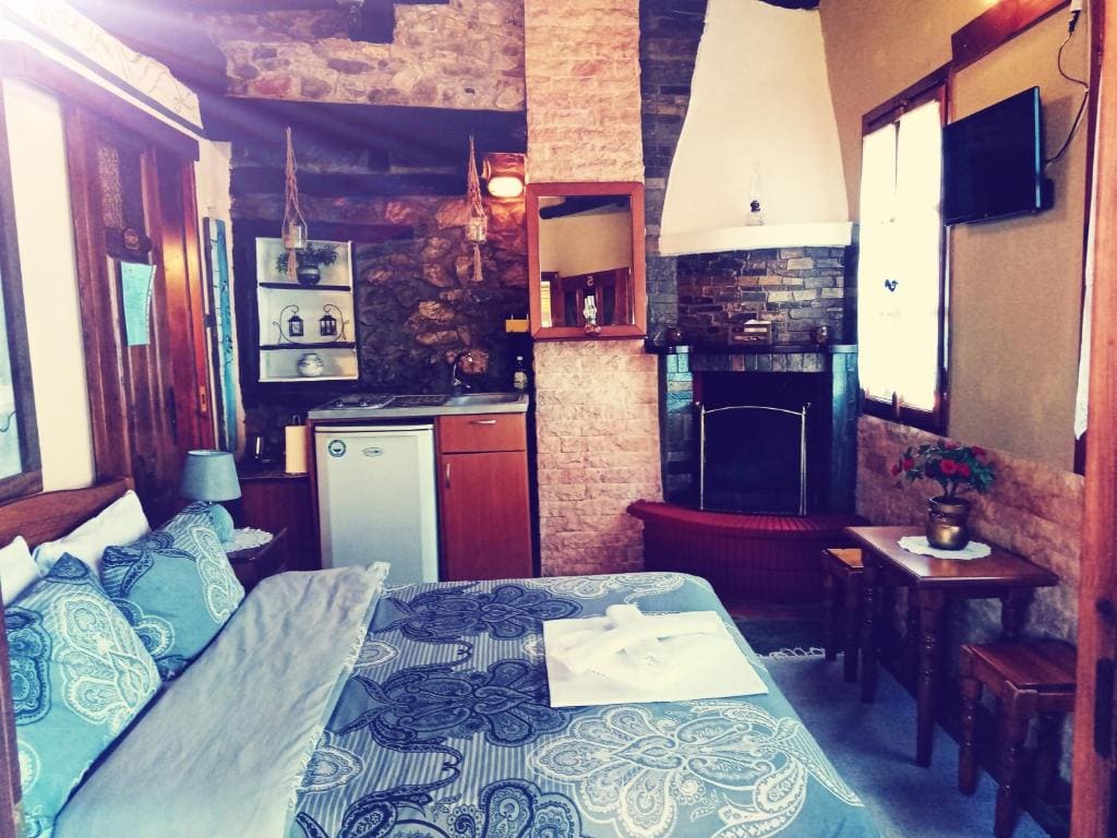 Traditional Guesthouse Erato - View 4
