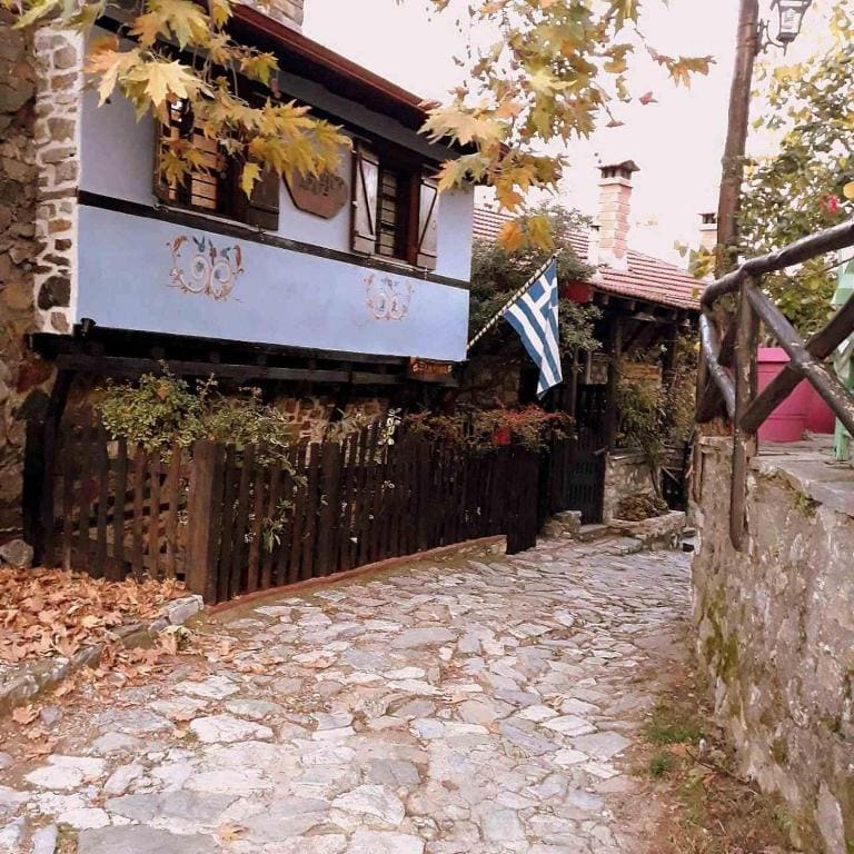 Traditional Guesthouse Erato - View 2