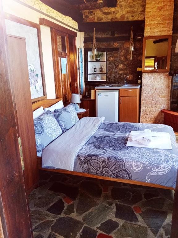 Traditional Guesthouse Erato - View 6