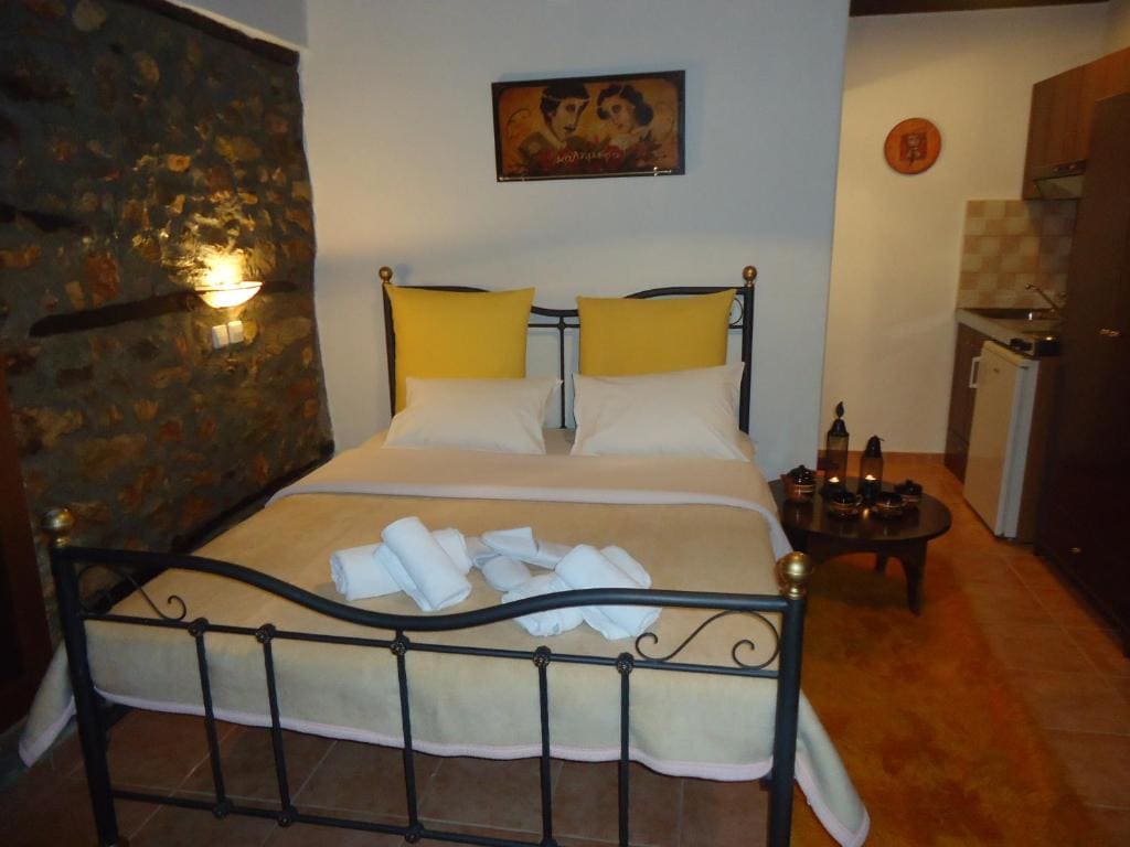 Traditional Guesthouse Archontoula - View 5