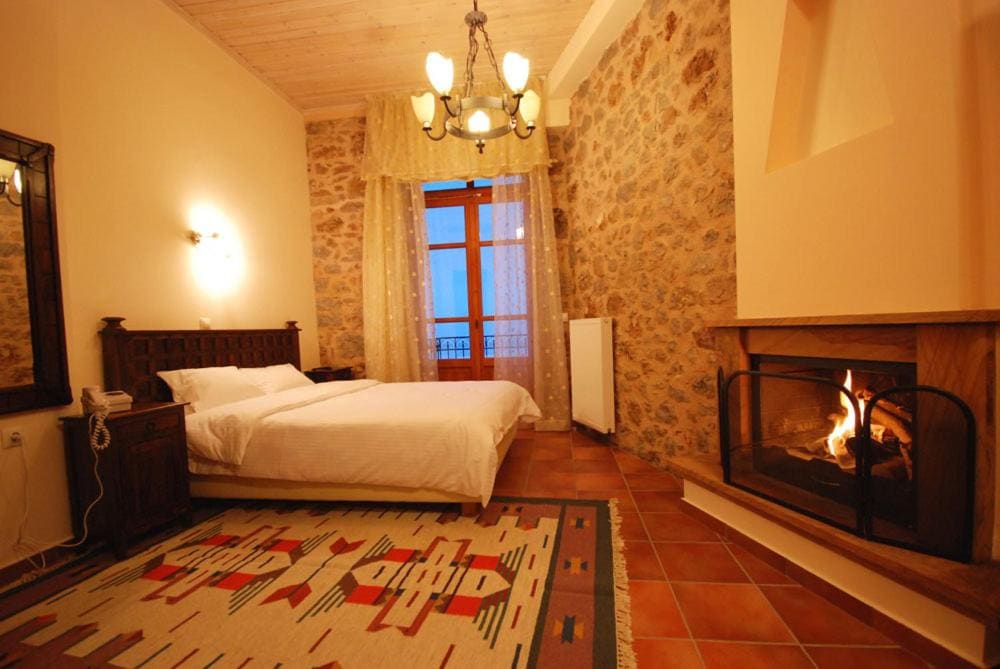Hotel Parnassos - View 4