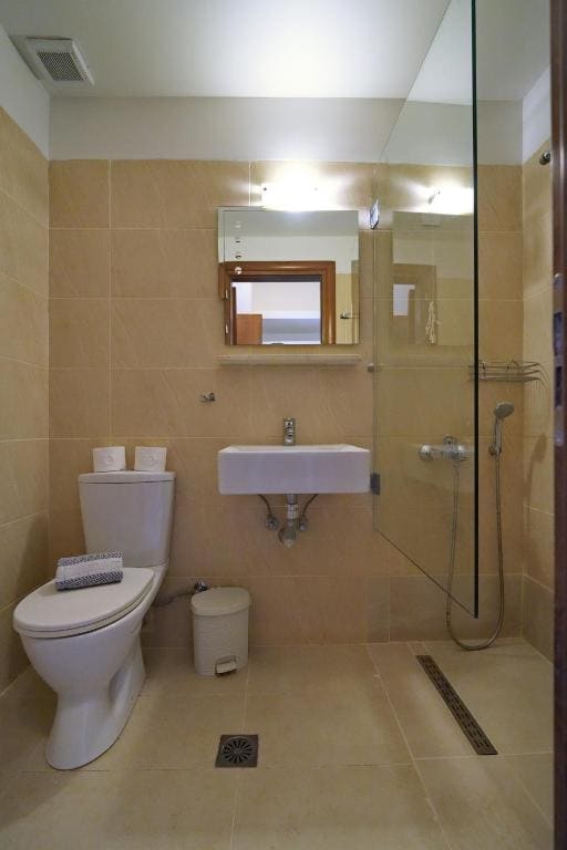 PEARL BOUTIQUE Hotel BEACH ROAD MALIA - View 4