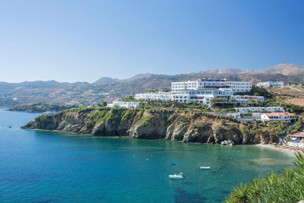 Peninsula Resort & Spa - Main view