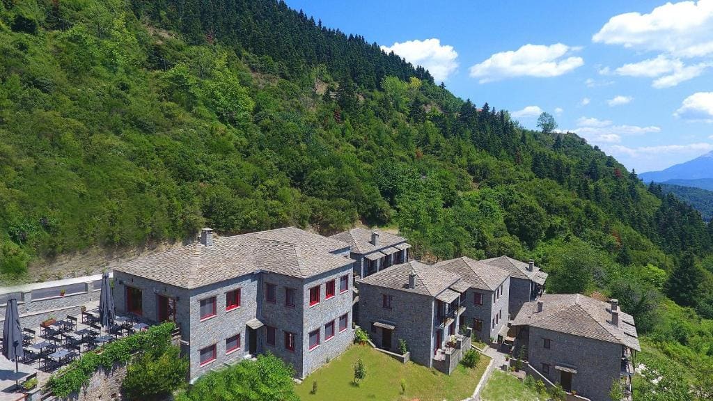 Rouista Tzoumerka Resort - Main view