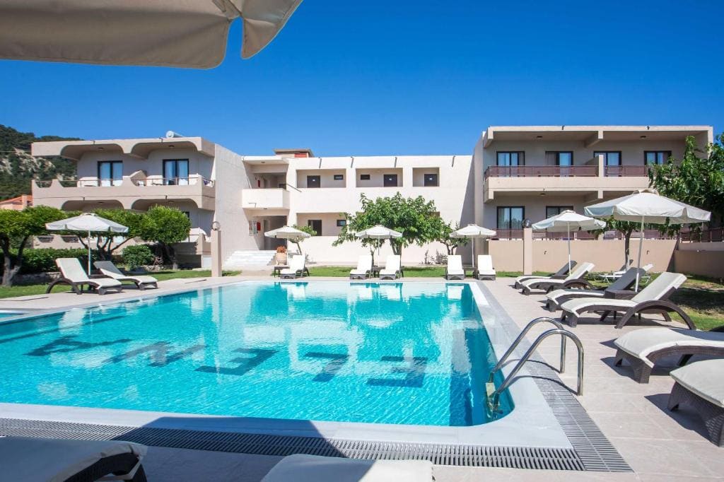 Santa Helena Hotel - View 2
