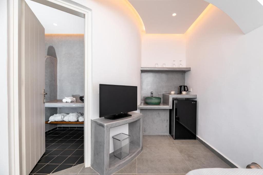 Santa Irina Luxury Sunny Lofts - View 7