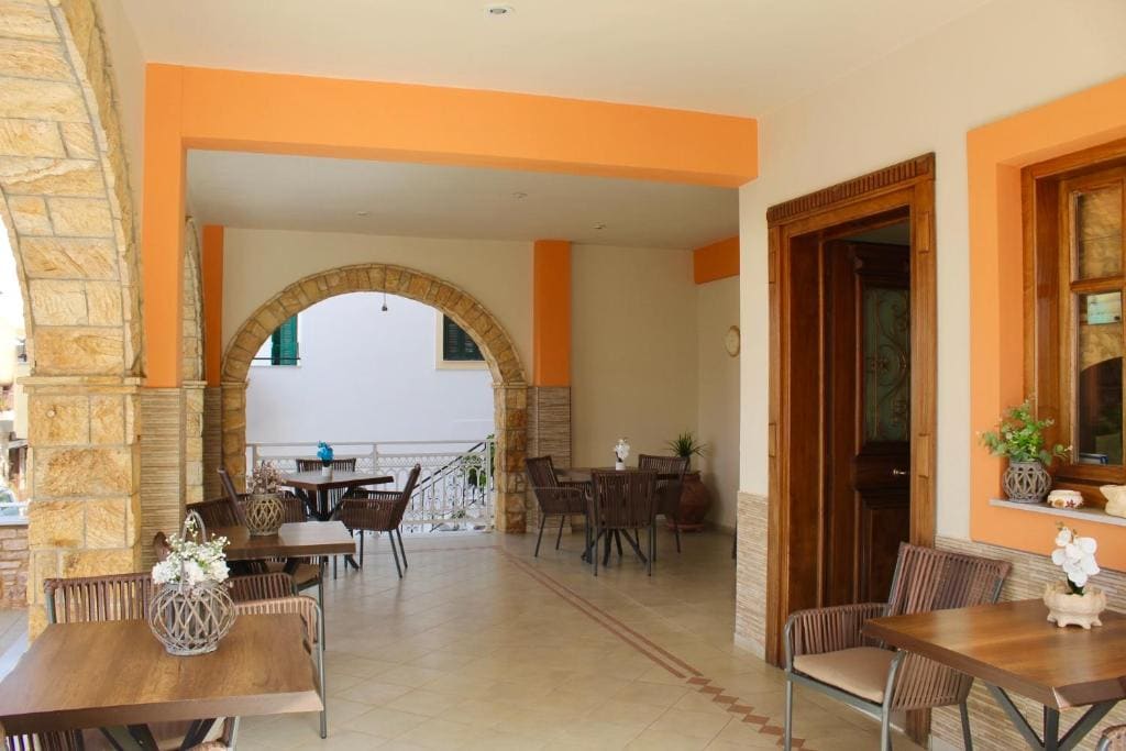 Sofotel - View 3