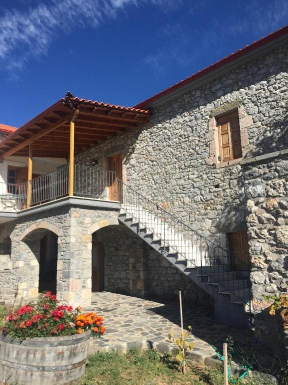 Stephania's Stone House - View 7
