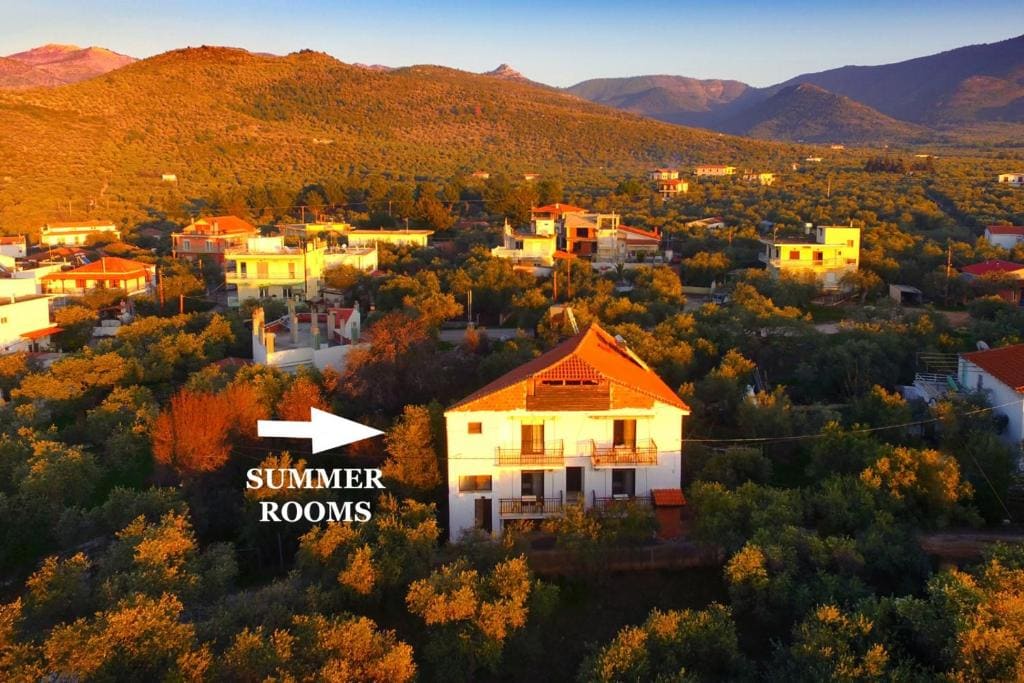 Summer Rooms - View 4