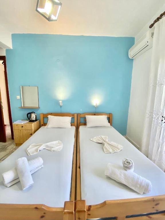 Summer Rooms - View 7