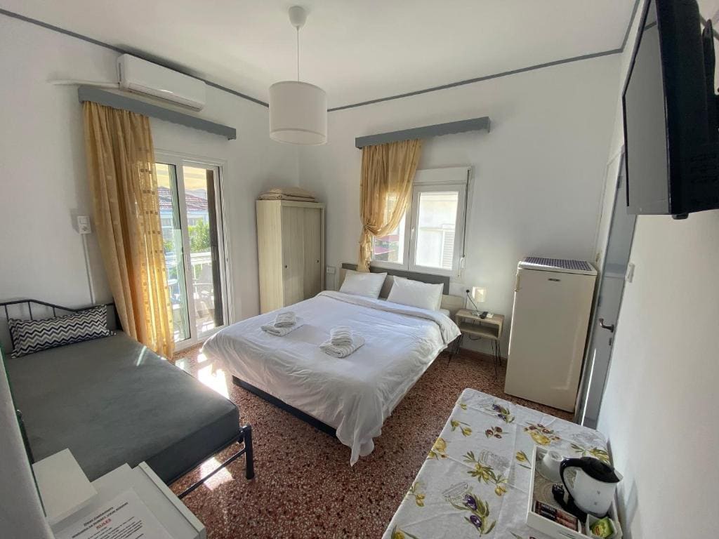 Sunset view Rooms - View 7