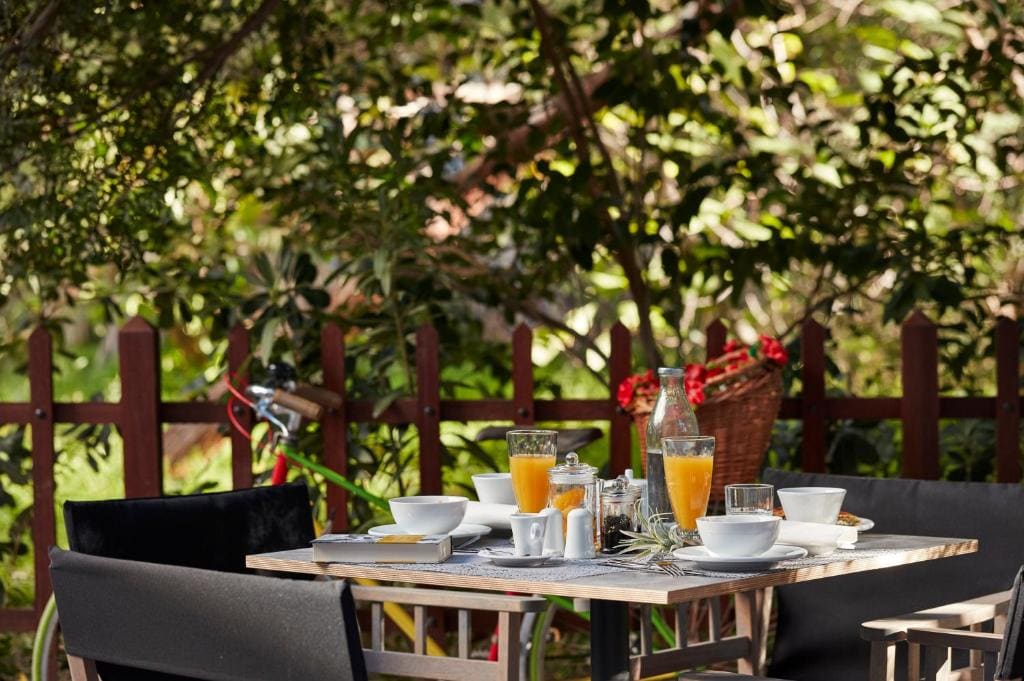 The Gardens Gallery Hotel - View 5