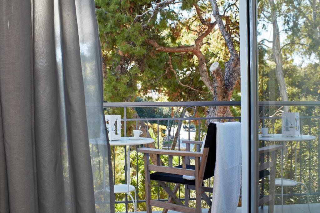 The Gardens Gallery Hotel - View 7