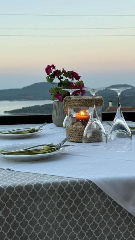 Χρυσοπελεια - Chrisopeleia Lake View - View 7