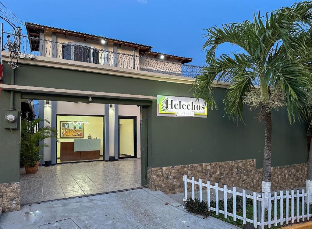 Helechos Hotel - Main view