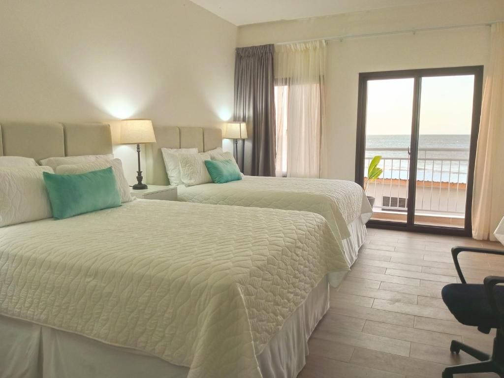 Tramonto Boutique Hotel - View 2