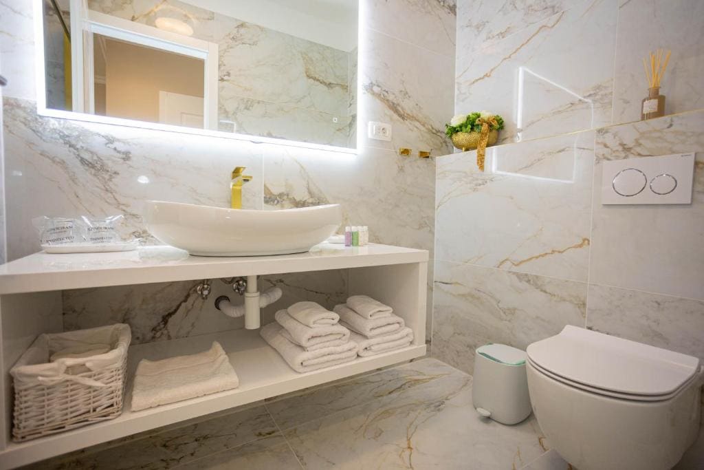 City and Style Luxury Rooms Split 2 - View 3