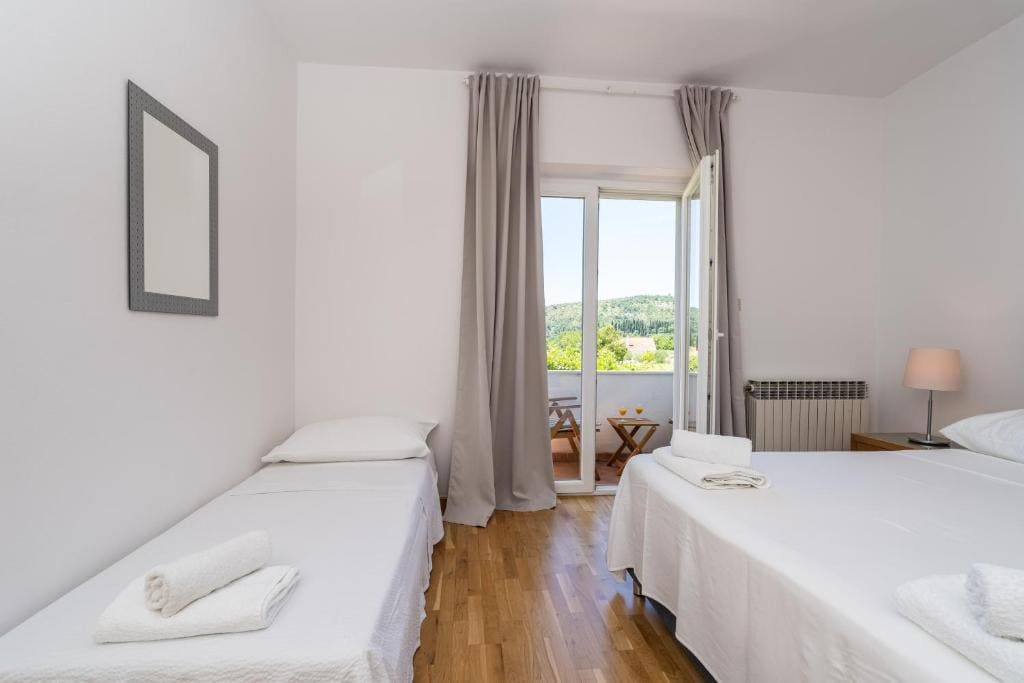 Francesca Guesthouse & Vardia Winery - View 7