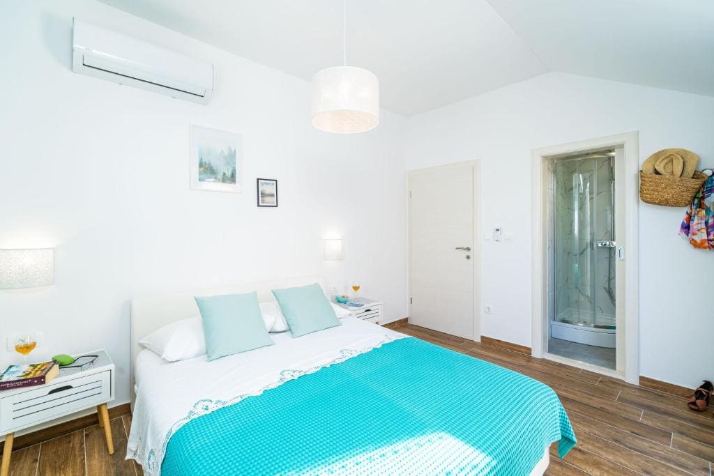 Jele Rooms 2 - View 6