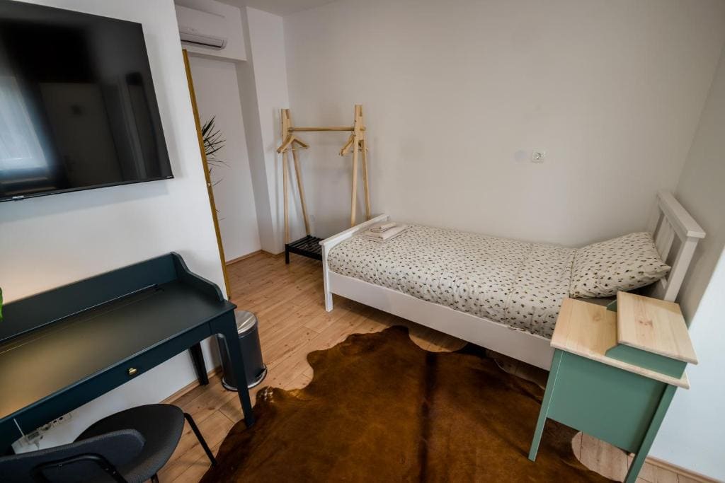Lemon Market rooms - View 4