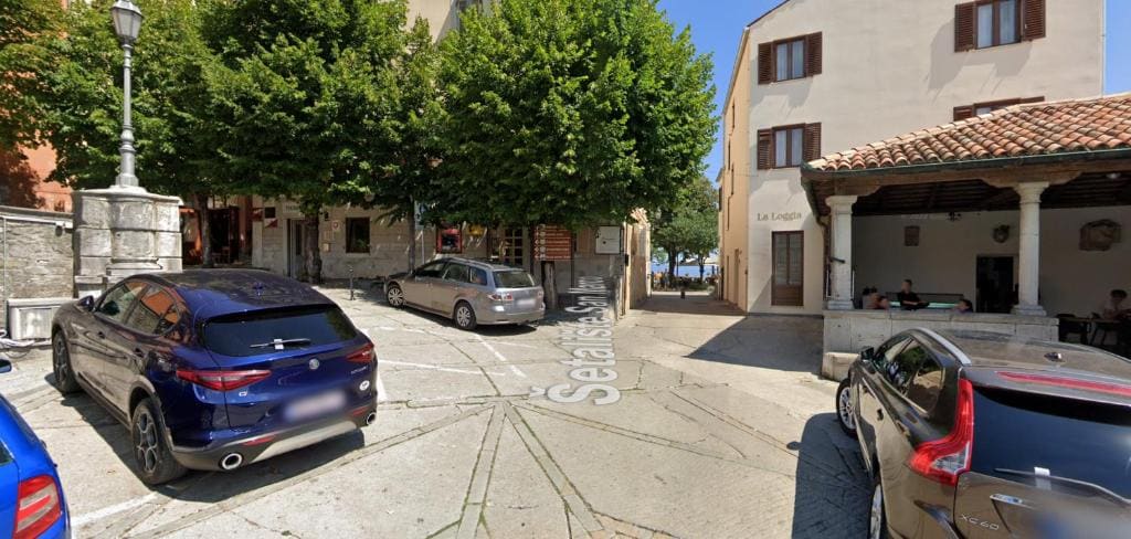 Mirakul Residence in a cute historic town - View 7