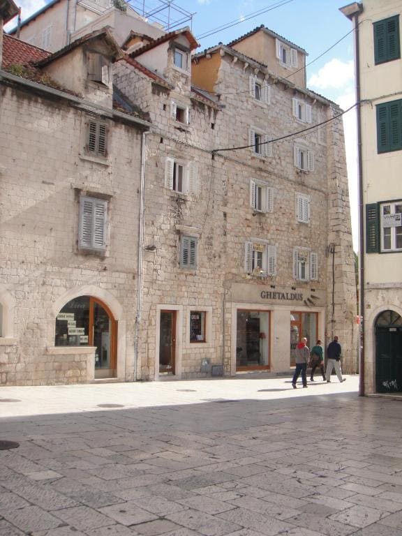 Old Town Suites — Ansicht 2