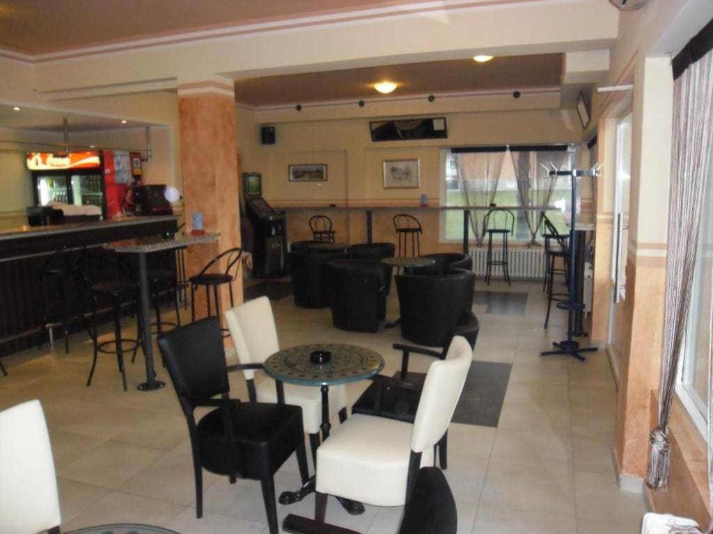 Prenociste Denis - Main view