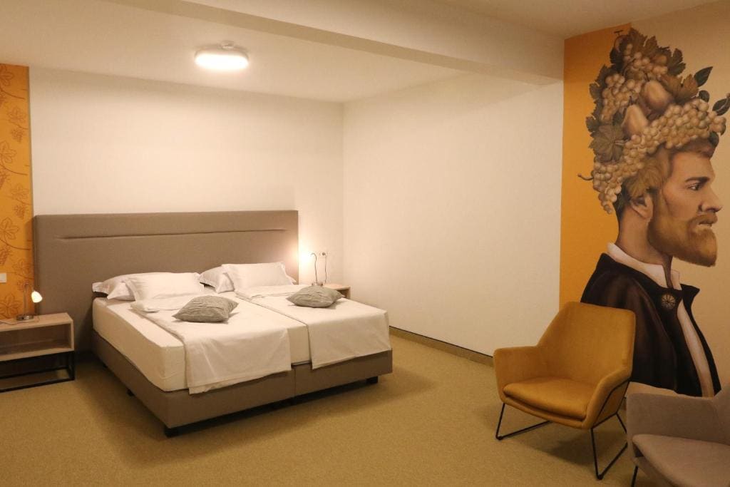 VINOTEL BRZICA Aljmaš - View 6