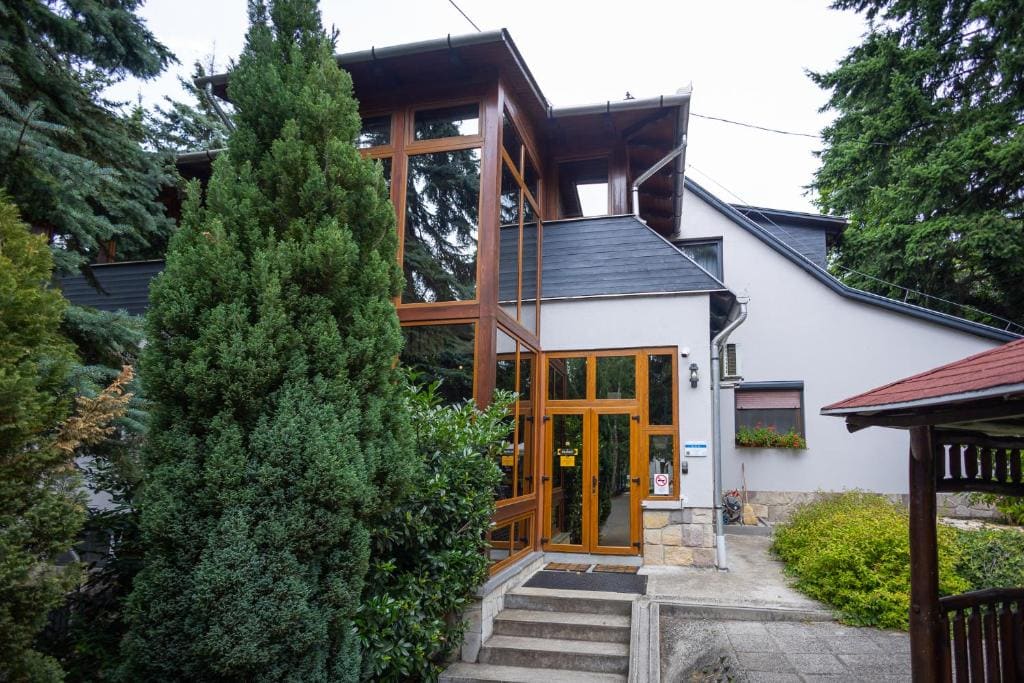 4 Évszak Völgyhotel - Main view