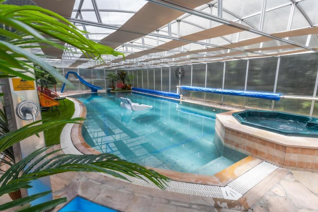 4 Évszak Völgyhotel - View 3