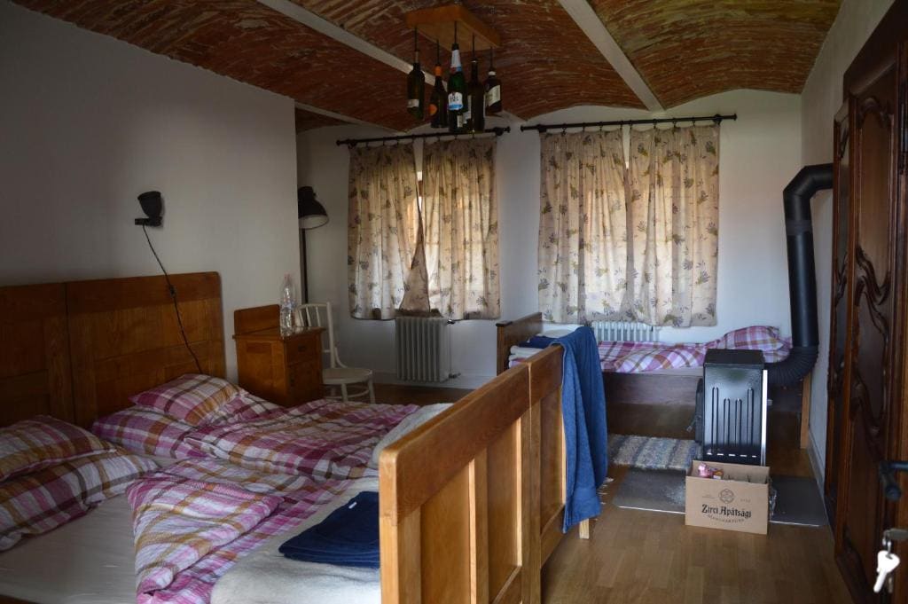 Bagolyvár Fogadó- Újfalusy Márton Vendégház - Vista 4