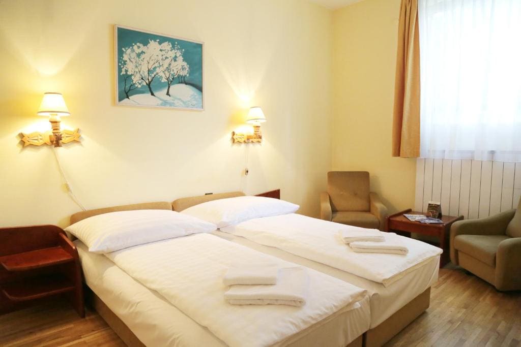 Hotel Bara Junior - Vista 4
