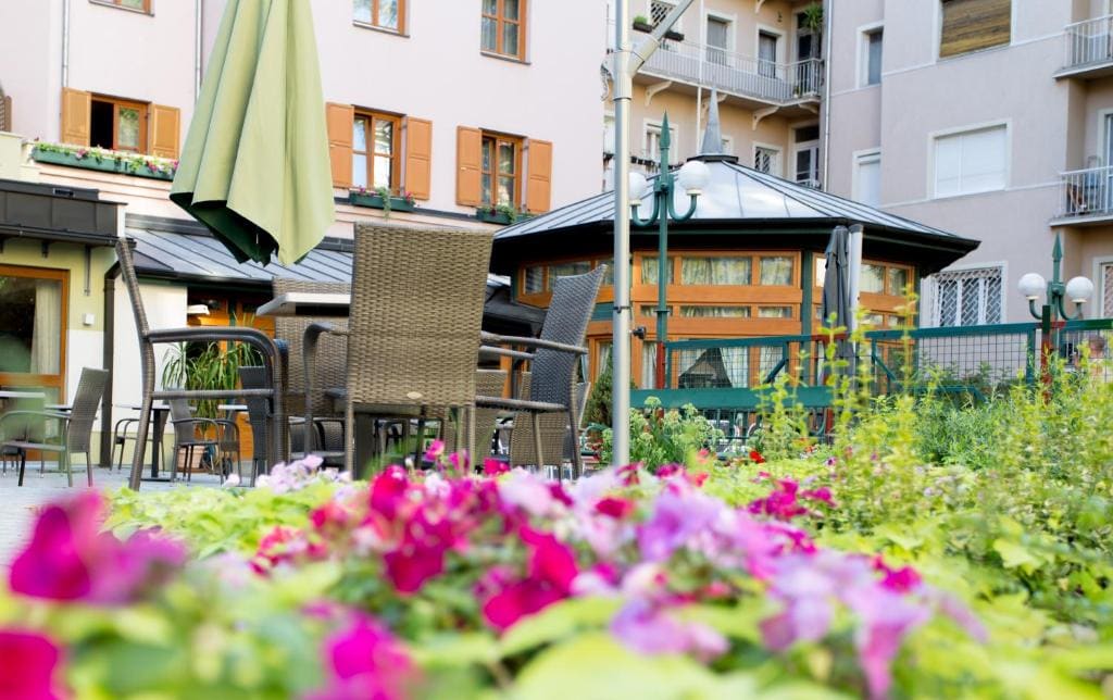 Corvin Hotel Budapest Corvin Wing - View 7