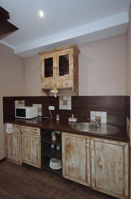Guest House Romantika Panzio — Ansicht 2
