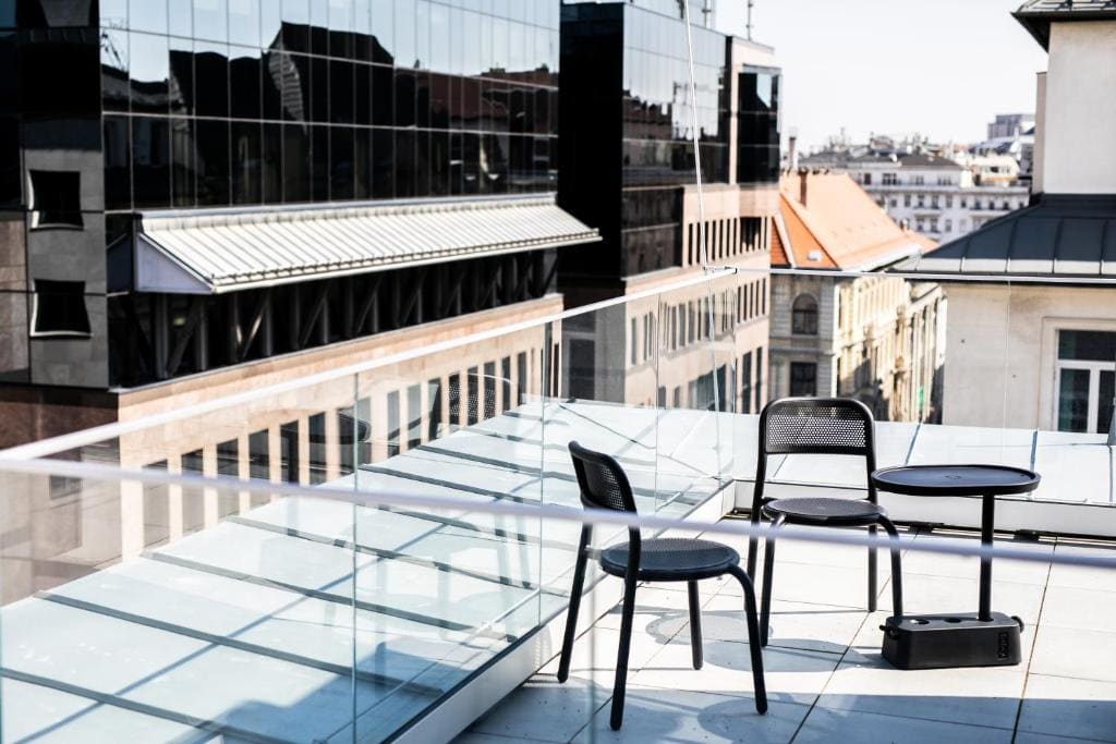 H2 Hotel Budapest - Main view