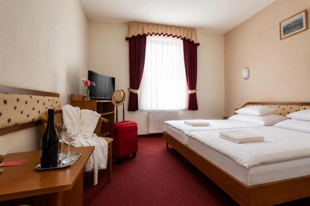 Hotel Imperial Gyogyszallo es Gyogyfurdo - View 2