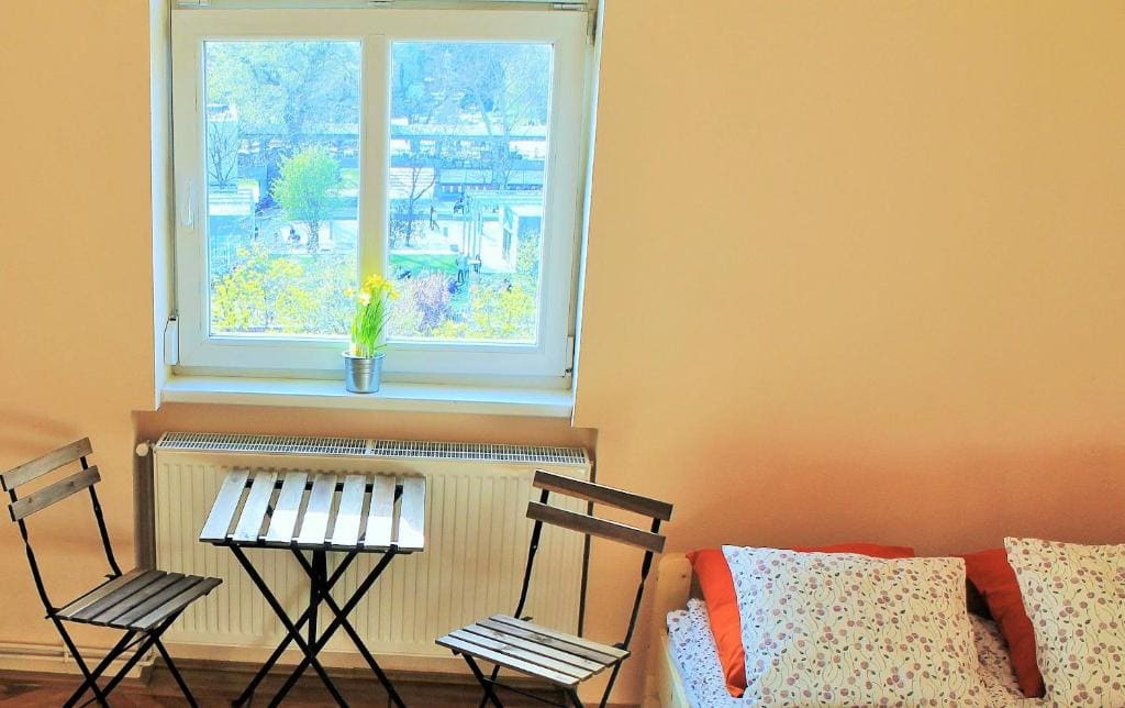B3 City Rooms - View 7