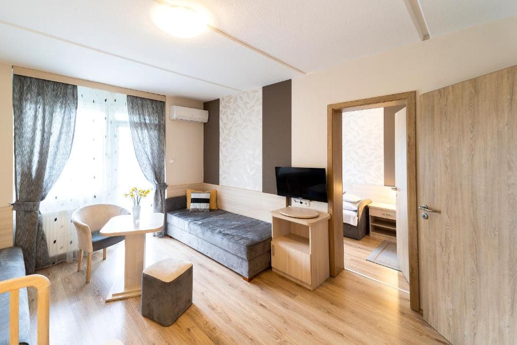 Napfény Hotel - Weergave 7