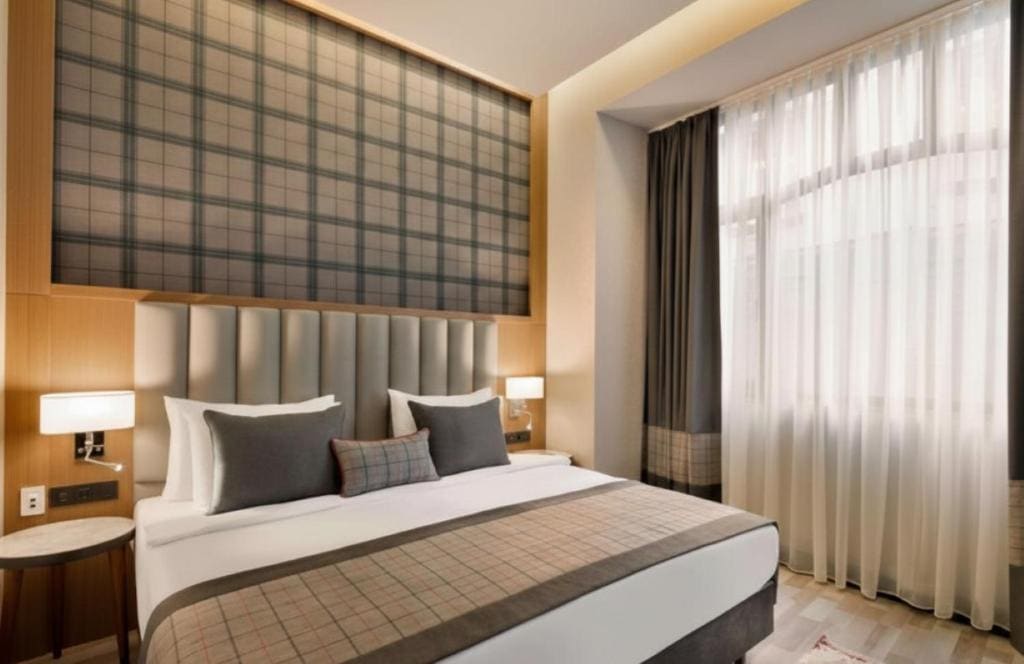 Ramada by Wyndham Budapest City Center - Main view