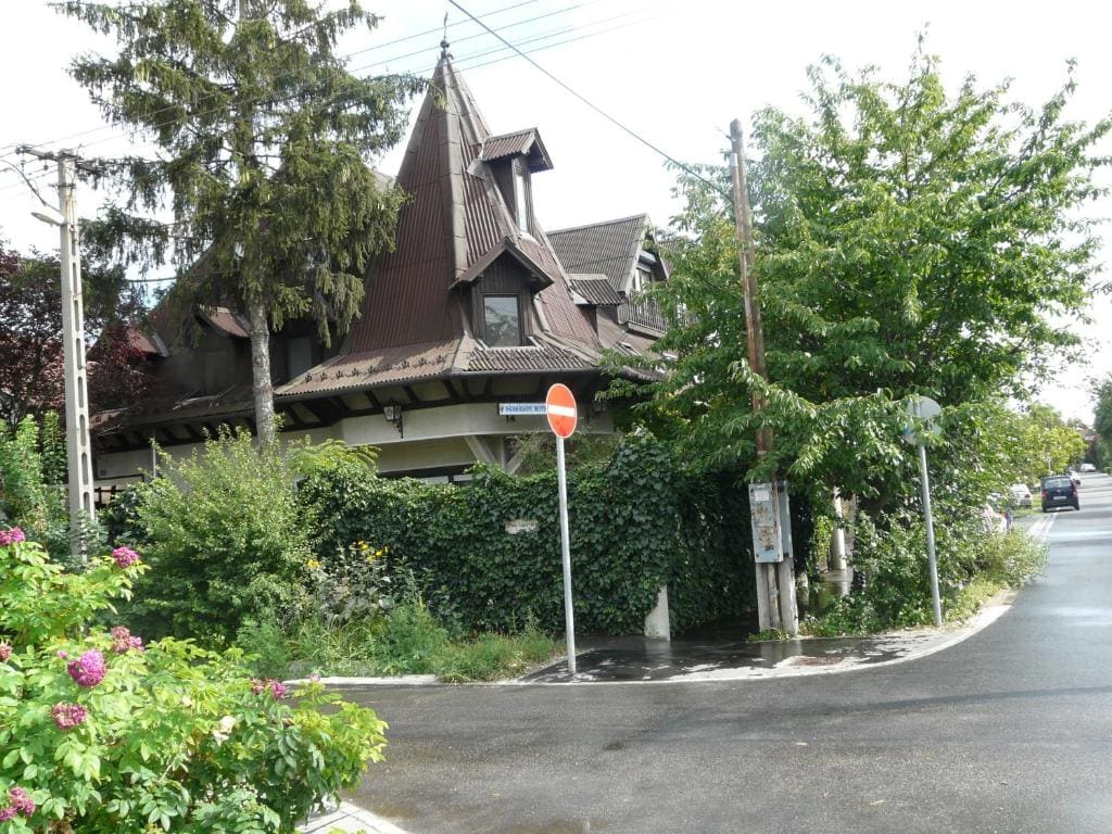 Sashalom Hotel - View 5
