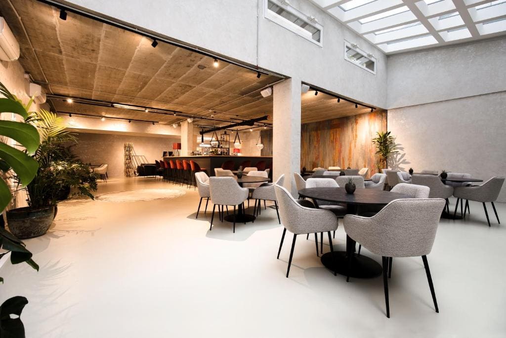 The Amberlyn Suite Hotel - View 3