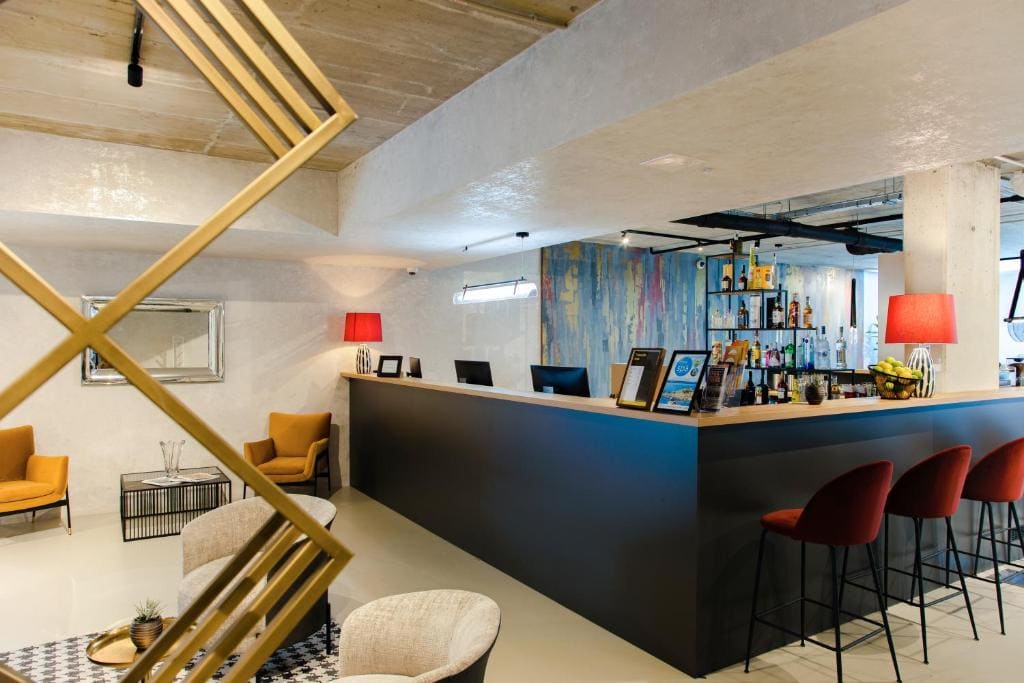 The Amberlyn Suite Hotel - View 4