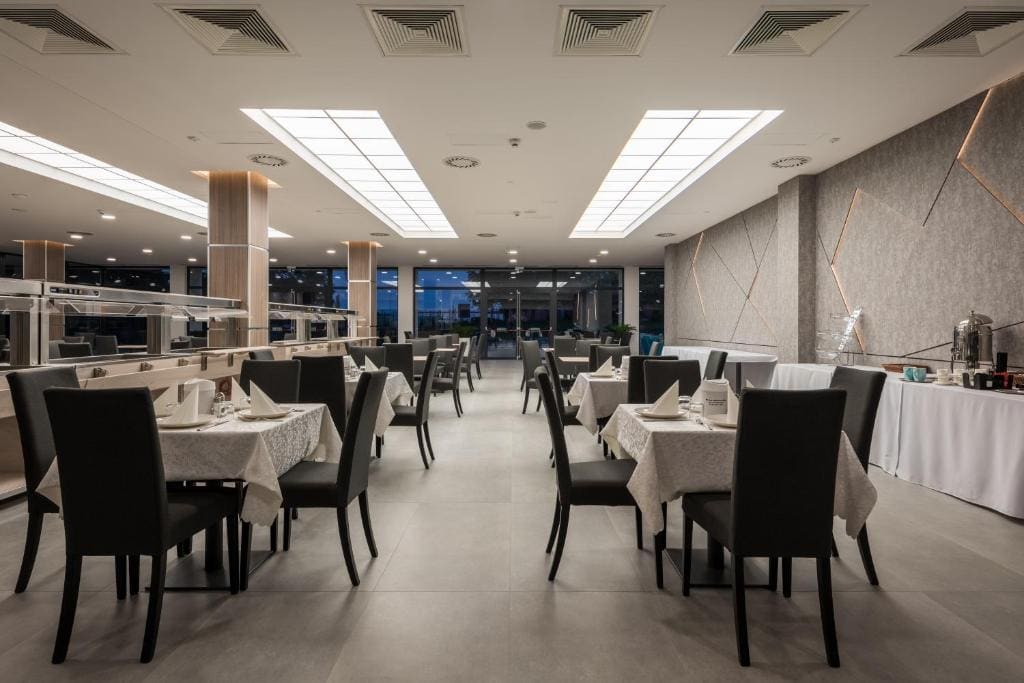 Várda Sport Hotel - View 3